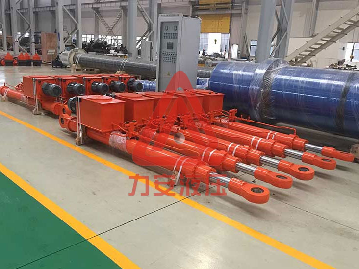 水利水電液壓啟閉機(jī)